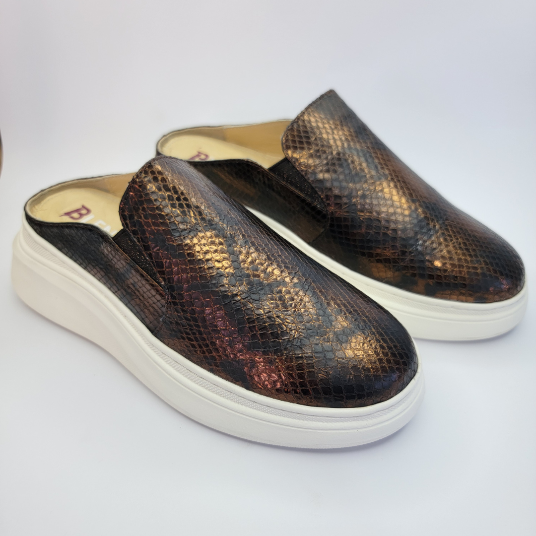 037 mules cuir serpent bronze