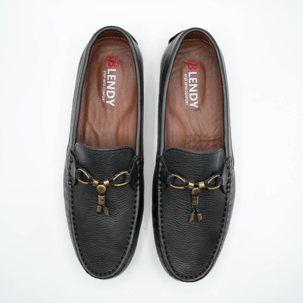 701 mocassin vitton* cuir noir