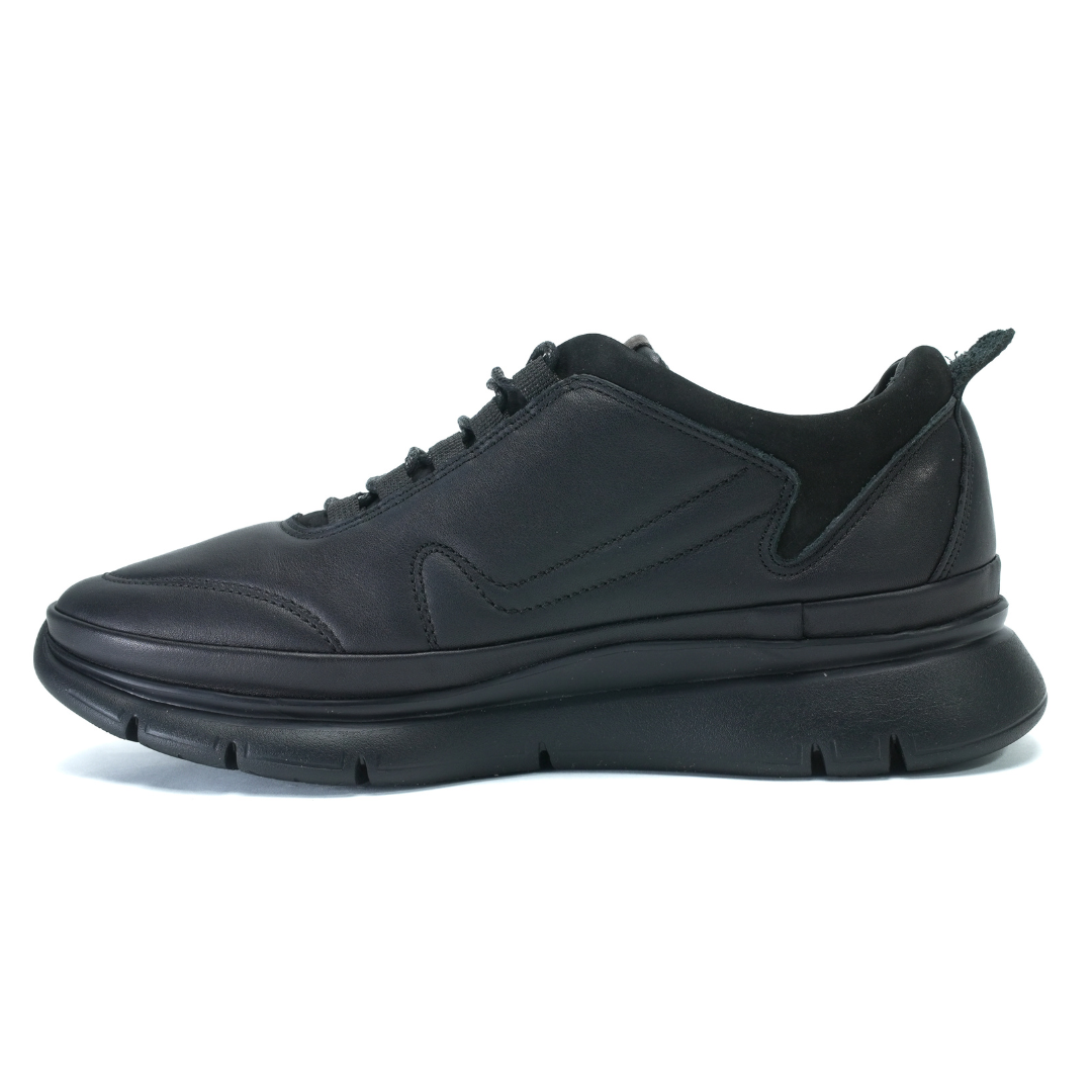738 Moon confort cuir noir lacet