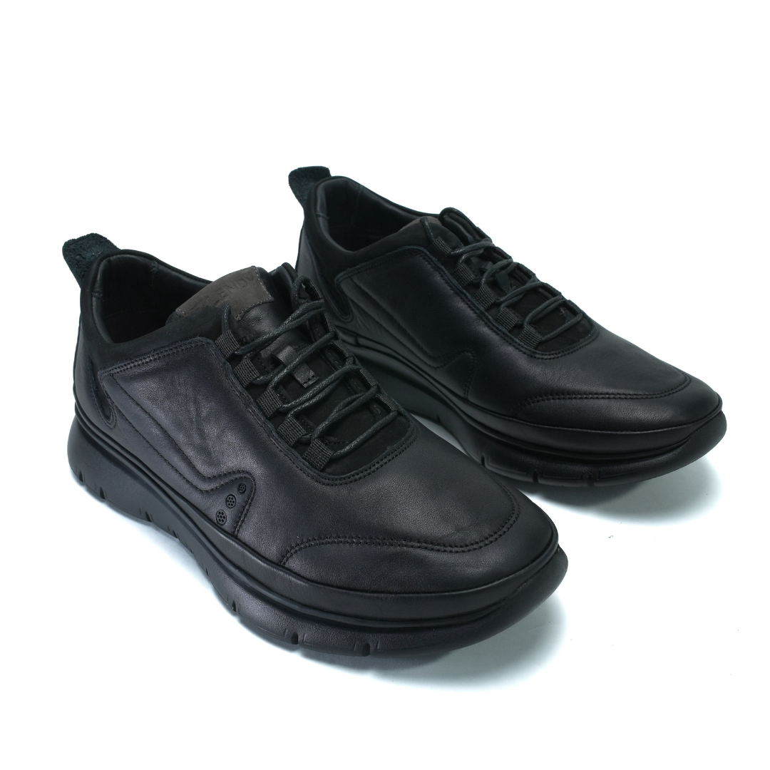 738 Moon confort cuir noir lacet