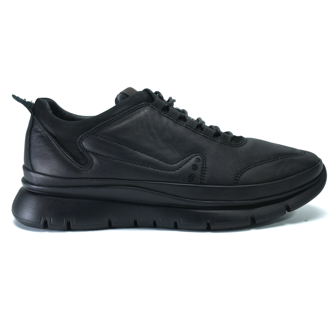 738 Moon confort cuir noir lacet